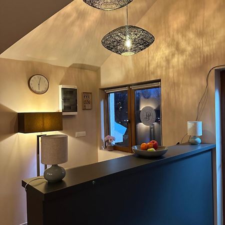 Jp Motel Mali Pariz 보르 외부 사진